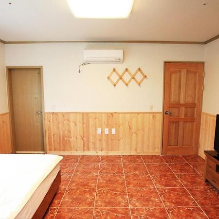 Haesung Pension ソギポ エクステリア 写真